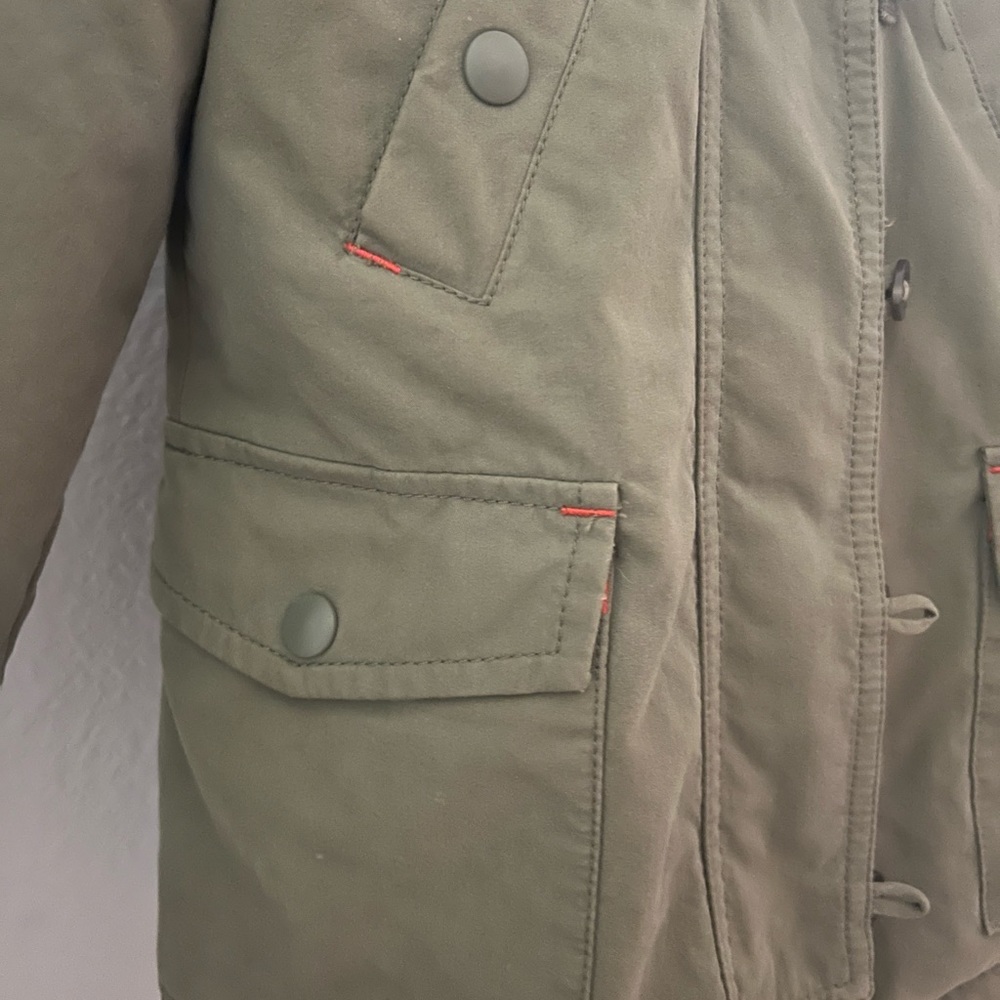 Mini Boden winter coat. Faux fur lined, lots of pockets. Perfect for the snow.